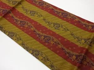 曲線・斜線に花唐草模様織出し開き名古屋帯（額縁仕立て）